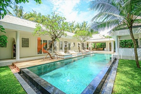 4 bedrooms Villa in Pererenan, Mengwi, Badung, Indonesia No. 12639 2