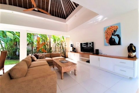 4 bedrooms Villa in Pererenan, Mengwi, Badung, Indonesia No. 12639 4