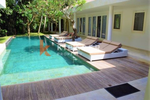4 bedrooms Villa in Pererenan, Mengwi, Badung, Indonesia No. 12639