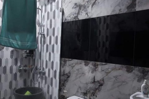 Дом с 5 спальнями в Медан, Индонезия № 6794 6