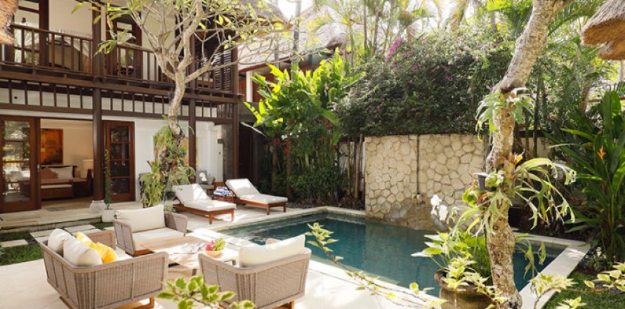 3 bedrooms Villa in Jimbaran, Badung, Indonesia No. 7583
