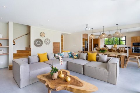 Вилла с 3 спальнями в Canggu, Бадунг, Индонезия № 7579 9