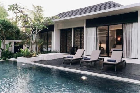Вилла с 3 спальнями в Nusa Dua, Бадунг, Индонезия № 7584 1