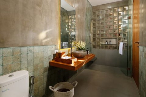 5 bedrooms Villa in Seminyak, Badung, Indonesia No. 7585 9