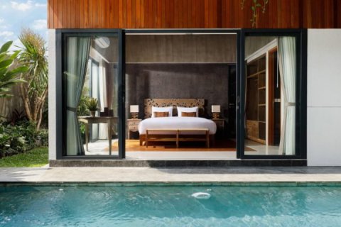 5 bedrooms Villa in Seminyak, Badung, Indonesia No. 7585 12