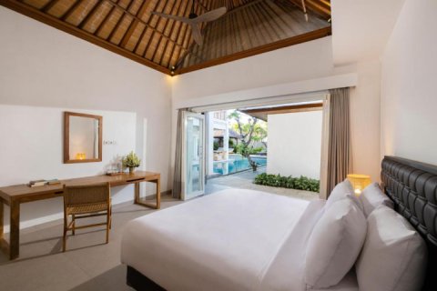 5 bedrooms Villa in Seminyak, Badung, Indonesia No. 7585 20