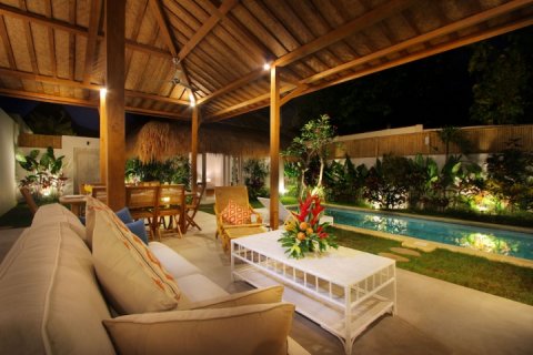 4 bedrooms Villa in Seminyak, Badung, Indonesia No. 1462 2