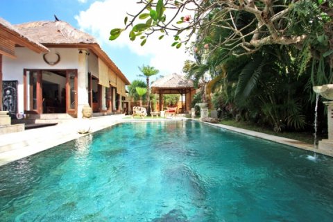 Вилла с 3 спальнями в Seminyak, Бадунг, Индонезия № 1463 4