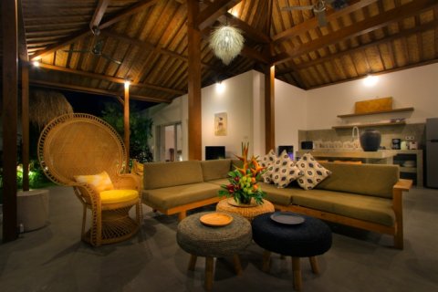 4 bedrooms Villa in Seminyak, Badung, Indonesia No. 1459 10