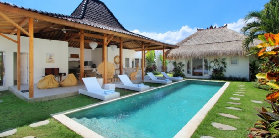 4 bedrooms Villa in Seminyak, Badung, Indonesia No. 1459