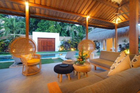 4 bedrooms Villa in Seminyak, Badung, Indonesia No. 1459 6