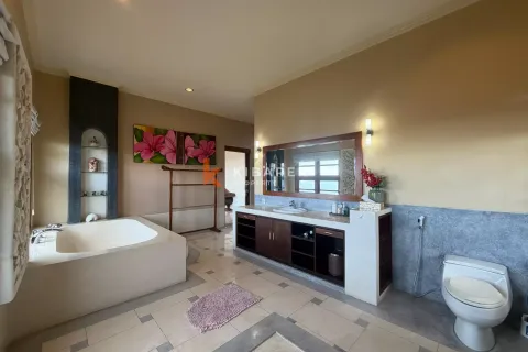3 bedrooms Villa in Jimbaran, Badung, Indonesia No. 11740 9