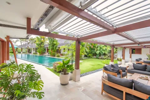 5 bedrooms Villa in Tibubeneng, Badung, Indonesia No. 10554 15