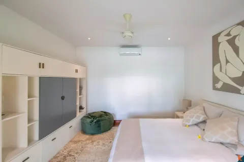 5 bedrooms Villa in Tibubeneng, Badung, Indonesia No. 10554 25