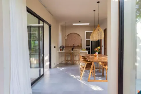 2 bedrooms Villa in Kediri, Indonesia No. 10550 3