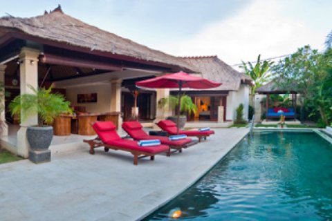 3 bedrooms Villa in Seminyak, Badung, Indonesia No. 1116 3
