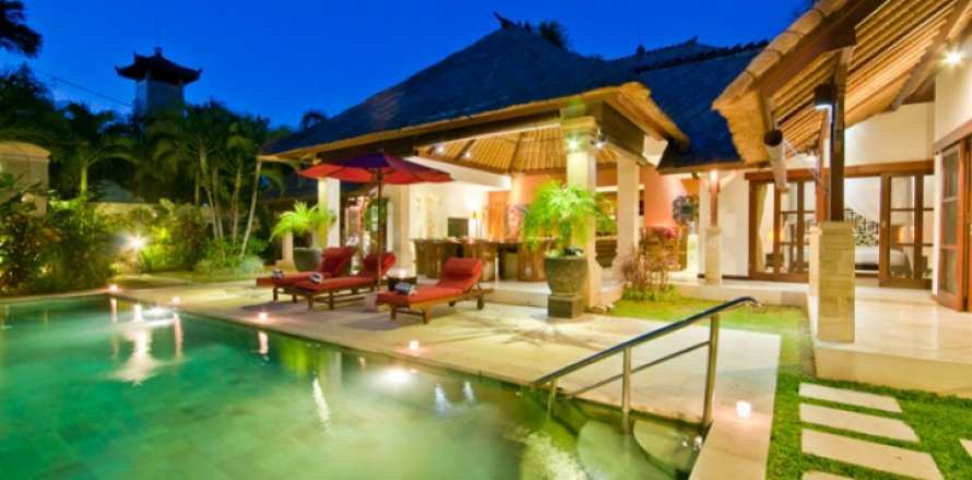 3 bedrooms Villa in Seminyak, Badung, Indonesia No. 1116