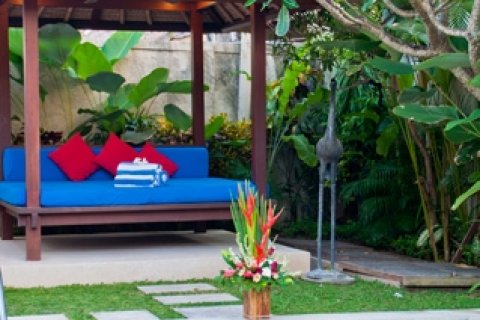 3 bedrooms Villa in Seminyak, Badung, Indonesia No. 1116 2