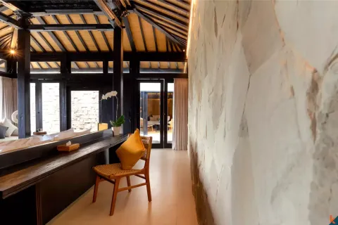 5 bedrooms Villa in Tibubeneng, Badung, Indonesia No. 10873 19