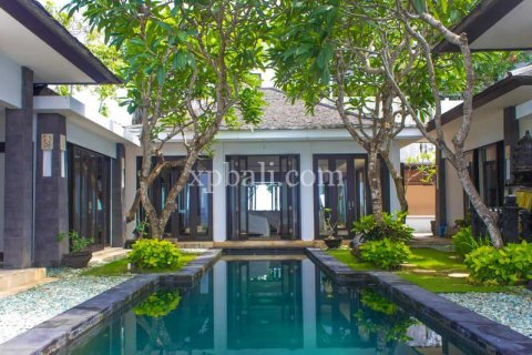3 bedrooms Villa in South Kuta, Badung, Indonesia No. 7896 8