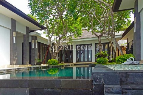 3 bedrooms Villa in South Kuta, Badung, Indonesia No. 7896 13