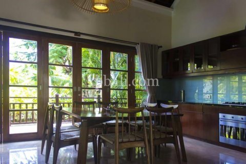 4 bedrooms Villa in South Kuta, Badung, Indonesia No. 7893 13
