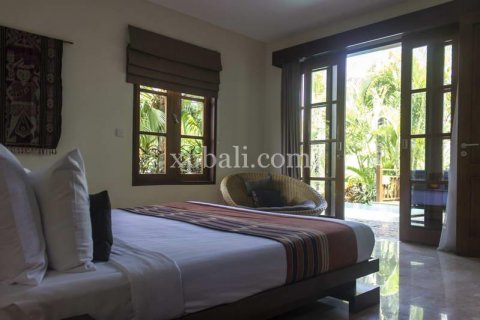 4 bedrooms Villa in South Kuta, Badung, Indonesia No. 7893 5