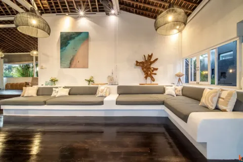 5 bedrooms Villa in Tibubeneng, Badung, Indonesia No. 10095 12