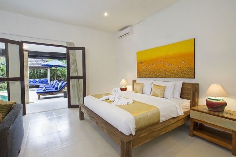 Вилла с 5 спальнями в Seminyak, Бадунг, Индонезия № 1042 21