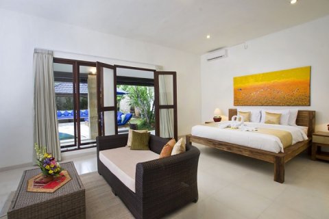 Вилла с 5 спальнями в Seminyak, Бадунг, Индонезия № 1042 20