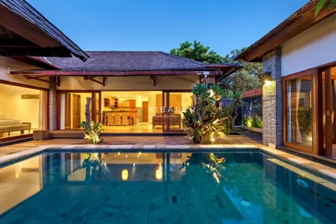 3 bedrooms Villa in Badung, Indonesia No. 12730 2