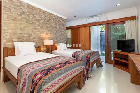 3 bedrooms Villa in Badung, Indonesia No. 12730 14