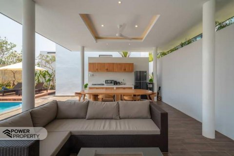 3 bedrooms Villa in Seminyak, Badung, Indonesia No. 9111 7