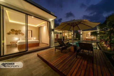 3 bedrooms Villa in Seminyak, Badung, Indonesia No. 9111 12