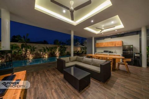 3 bedrooms Villa in Seminyak, Badung, Indonesia No. 9111 15