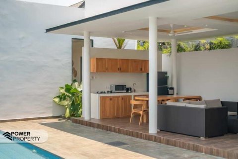 3 bedrooms Villa in Seminyak, Badung, Indonesia No. 9110 18