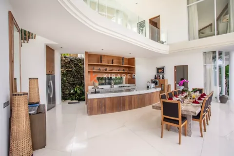 3 bedrooms Villa in Ungasan, Badung, Indonesia No. 12812 20