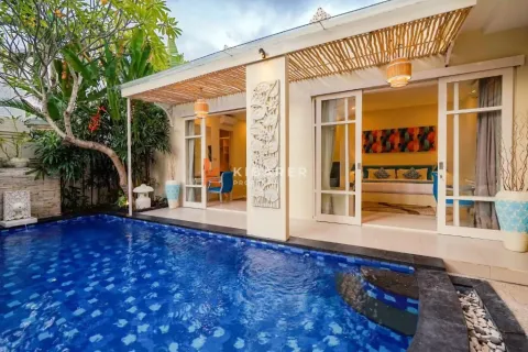 3 bedrooms Villa in Legian, Kuta, Badung, Indonesia No. 12813 2