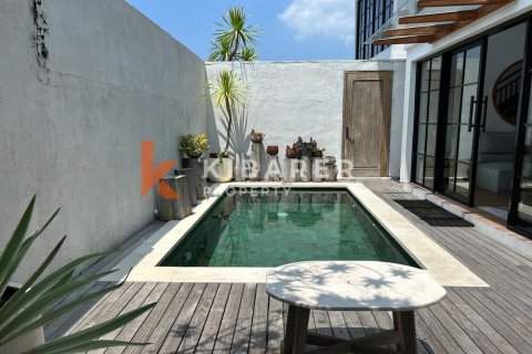 2 bedrooms Villa in Kerobokan, Badung, Indonesia No. 12341 4