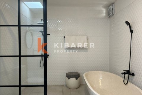 2 bedrooms Villa in Kerobokan, Badung, Indonesia No. 12341 17