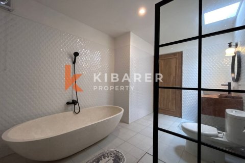 2 bedrooms Villa in Kerobokan, Badung, Indonesia No. 12341 14