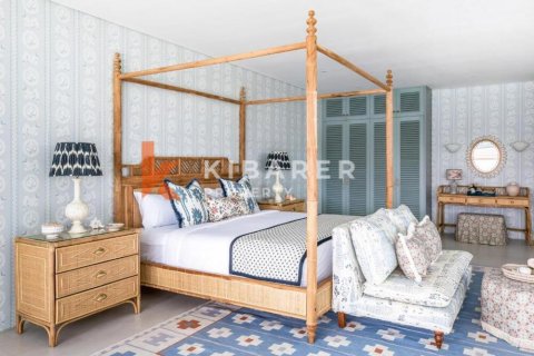 Вилла с 5 спальнями в Tibubeneng, Бадунг, Индонезия № 12339 14