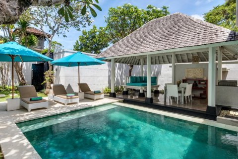 3 bedrooms Villa in Seminyak, Badung, Indonesia No. 7571 3