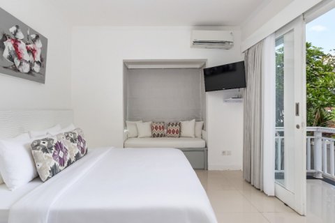 3 bedrooms Villa in Seminyak, Badung, Indonesia No. 7571 17