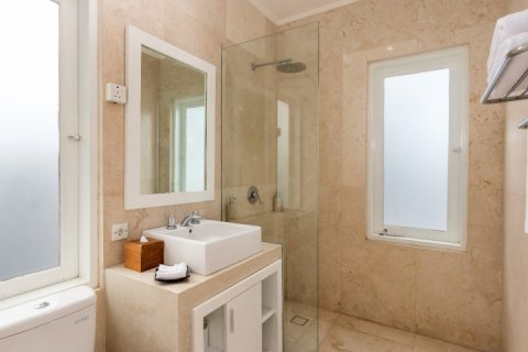 3 bedrooms Villa in Seminyak, Badung, Indonesia No. 7571 19