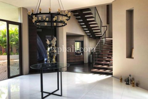 3 bedrooms Villa in South Kuta, Badung, Indonesia No. 7901 8