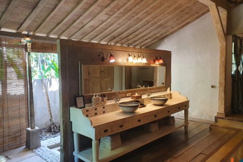 4 bedrooms Villa in South Kuta, Badung, Indonesia No. 11545 7