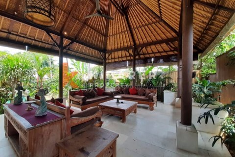 4 bedrooms Villa in Munggu, Mengwi, Badung, Indonesia No. 13068 8