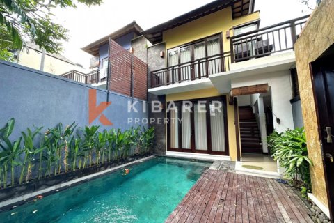 2 bedrooms Villa in Canggu, Badung, Indonesia No. 12435