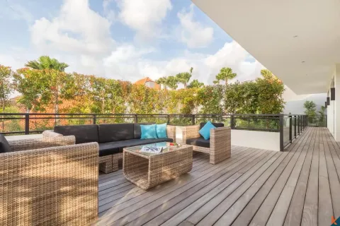 3 bedrooms Villa in Seminyak, Badung, Indonesia No. 10693 6